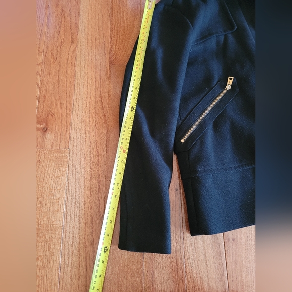 Zara Black Zip Up Winter Warm Coat with Gold Snap Buttons Faux Fur Hood Women S - Picture 11 of 11